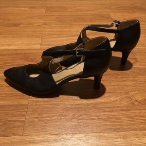 Naturalizer Pumps (size 8.5)